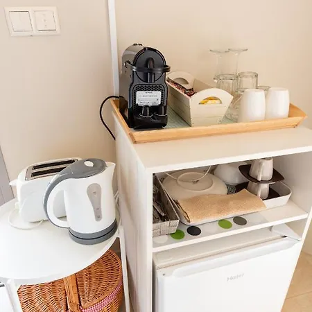 Aelia Pensionat Marathopoli