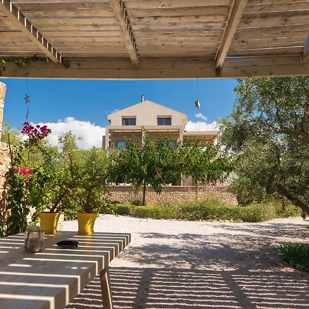 Guest house Aelia Marathopoli